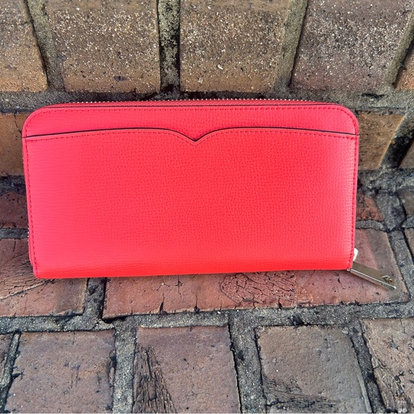 KATE SPADE NEW YORK ORANGE LEATHER FULL ZIP CLOSURE WALLET NEW!! - Picture 7 of 16